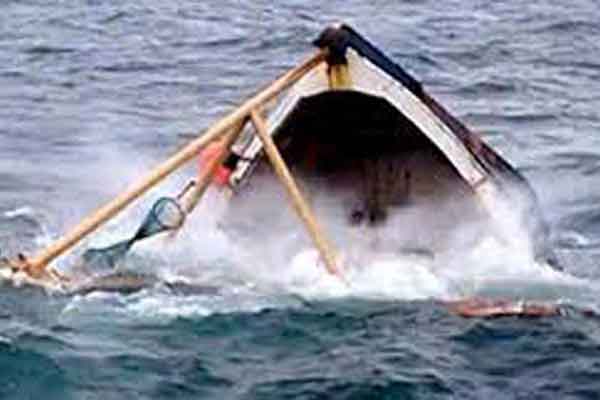 সাভারে নৌকাডুবির ঘটনায় নিখোঁজ দু'জনের মরদেহ উদ্ধার