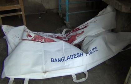 নাটোরে মহাসড়কে যুবকের লাশ