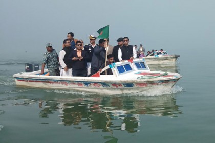 'আর এক ইঞ্চি মাটিও পদ্মায় বিলীন হতে দেব না'