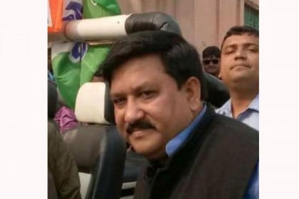 পশ্চিমবঙ্গে দুর্বৃত্তদের গুলিতে তৃণমূল বিধায়ক খুন 

