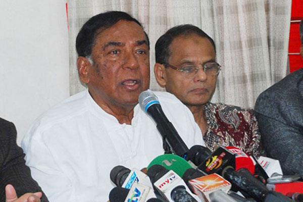 এবার শিক্ষার্থীদের ভোটাধিকার কাড়তে ডাকসু নির্বাচন: মেজর হাফিজ