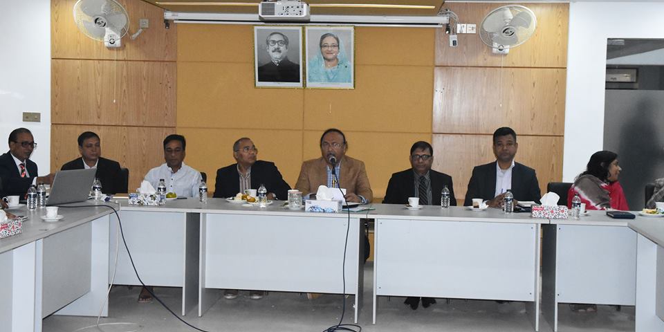 সওজ, পাউবো ও রেলের ঊর্ধ্বতন কর্মকর্তাদের সঙ্গে রাসিক মেয়রের মতবিনিময়