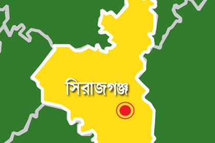 বিয়ের দাবিতে ৬ দিন ধরে প্রেমিকের বাড়িতে প্রেমিকার অনশন 