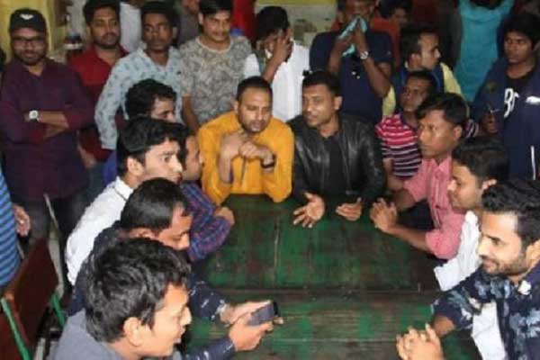 ৯ বছর পর মধুর ক্যান্টিনে ছাত্রদল