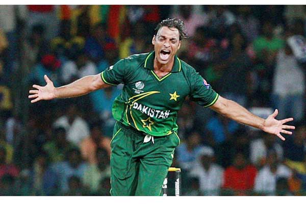 পাকিস্তান ক্রিকেটে ফিরছেন শোয়েব আখতার, দেশজুড়ে হইচই! 