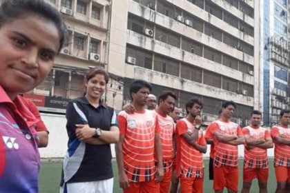 পুরুষ ফুটবলারদের নারী কোচ, ইতিহাসের পাতায় মিরোনা