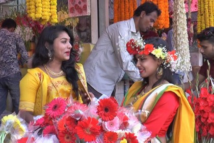 টাঙ্গাইলে বসন্ত বরণ