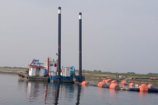 অবশেষে প্রধানমন্ত্রী প্রতিশ্রুত মহানন্দা নদীর ড্রেজিং শুরু