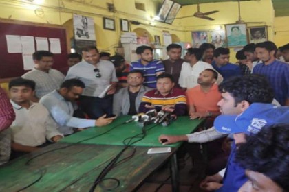 মধুর ক্যান্টিনে ফের ছাত্রদল নেতারা