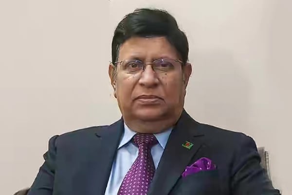 ফেসবুকে ভুয়া পেজ, আইনি ব্যবস্থা নেবেন পররাষ্ট্রমন্ত্রী