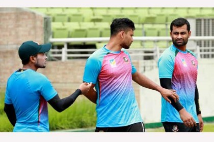 মাশরাফি-তামিমদের সমতায় ফেরার চ্যালেঞ্জ 