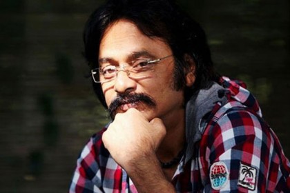 হাসপাতালে নির্মাতা লাভলু 