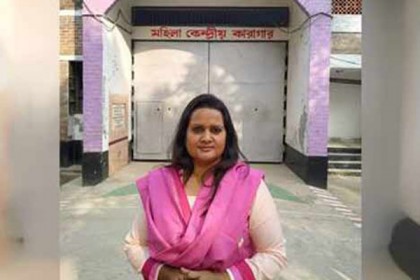 জামিনে মুক্ত ছাত্রদল নেত্রী আরিফা সুলতানা 