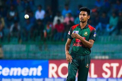৯৩ রান দিয়েও 'স্বস্তিতে' মুস্তাফিজ