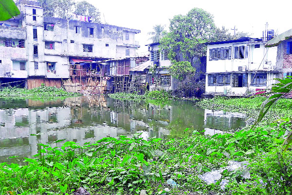 অবরুদ্ধ প্রমত্তা ডাকাতিয়া