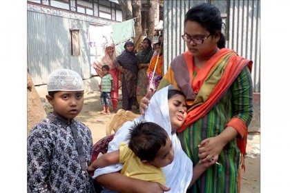 চকবাজার ট্রাজেডি; কুমিল্লায় শাহাদাতের বাড়িতে শোকের মাতম