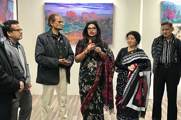 নিউইয়র্কে দুই বাঙালি শিল্পীর চিত্র প্রদর্শনী চলছে