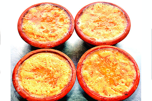 বিখ্যাত বগুড়ার দই