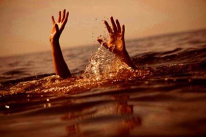 চট্টগ্রামে পানিতে ডুবে ৩ ভাইয়ের মৃত্যু