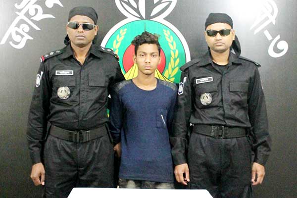 স্কুলছাত্রীকে ধর্ষণ ও ভিডিও ধারণ, যুবক গ্রেফতার 