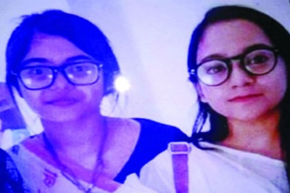 দুই বান্ধবী নিখোঁজের সুযোগে পরিবারের সঙ্গে প্রতারণা!