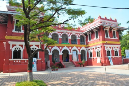 দেশ সেরায় হ্যাটট্রিক রাজশাহী কলেজের