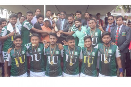 হ্যান্ডবলে চ্যাম্পিয়ন ইসলামী বিশ্ববিদ্যালয়

