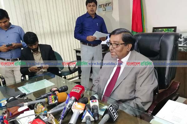 অপূর্ণাঙ্গ নির্বাচন: ইসি মাহবুব