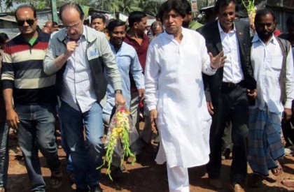 পানগুছি নদীতে সেতুর প্রস্তাবিত স্থান পরিদর্শন কুয়েত প্রতিনিধি দলের