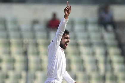 মিরাজের লজ্জার রেকর্ড