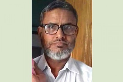 ফতুল্লায় পিতা-পুত্রের খপ্পড়ে  ৬০ লাখ টাকা খুইয়েছে ১০ যুবক