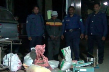 দিনাজপুরে ভেজাল কীটনাশক তৈরির কারখানা, কারাদণ্ড ও জরিমানা