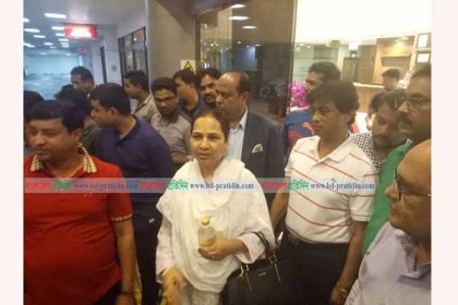 মাউন্ট এলিজাবেথে ডা. ফিলিপ কোহের তত্ত্বাবধানে ওবায়দুল কাদের