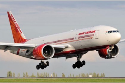 প্রত্যেক ফ্লাইটেই বলতে হবে জয় হিন্দ!