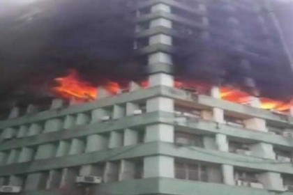 নয়াদিল্লির সিজিও কমপ্লেক্সে ভয়াবহ অগ্নিকাণ্ড