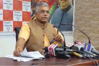 ইমরান খানের সুরেই গলা মেলাচ্ছেন মমতা, অভিযোগ বিজেপির
