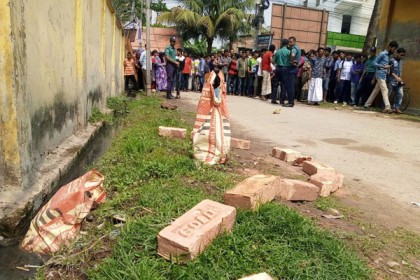 খুলনায় লাশের বিচ্ছিন্ন মস্তক উদ্ধার

