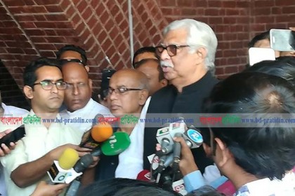 শপথ নেয়ার পর যা বললেন সুলতান মনসুর