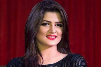 'যদি একদিন'র প্রচারণায় অংশ নিতে শ্রাবন্তী এখন ঢাকায় 