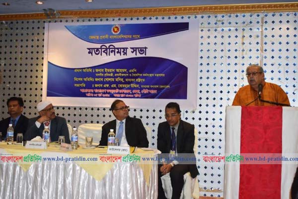 বাংলাদেশি কর্মীদের অভিবাসন ব্যয় কমানোর তাগিত সৌদি ব্যবসায়ীদের
