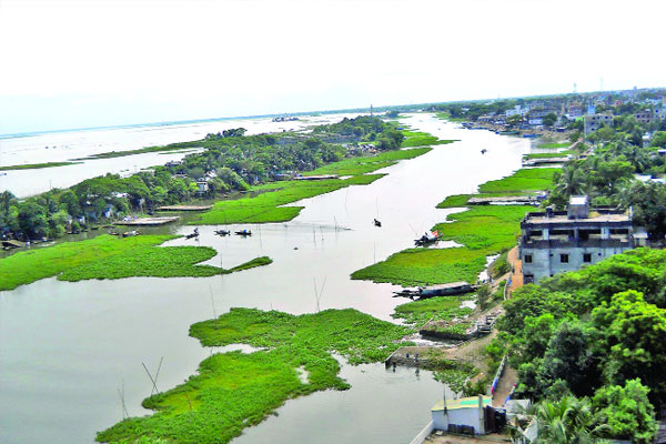 যৌবন হারিয়েছে সেই তিতাস