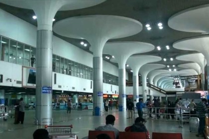'কী চেক করলেন, আমার কাছে তো পিস্তল আছে'