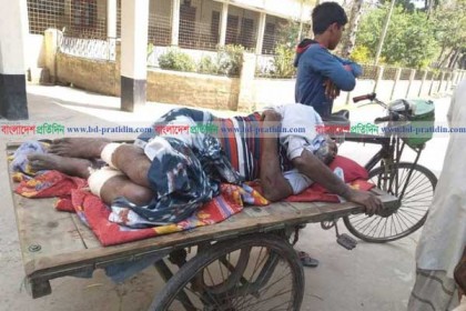 চাঁপাইনবাবগঞ্জে পূর্ব শত্রুতার জেরে কুপিয়ে হত্যা