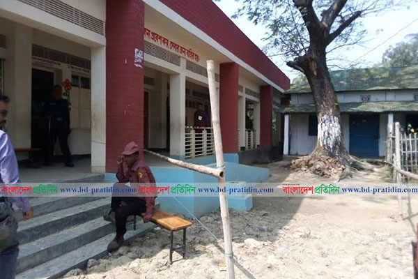ভোটারশূন্য সিলেটের ১৭ উপজেলার বিভিন্ন ভোটকেন্দ্র