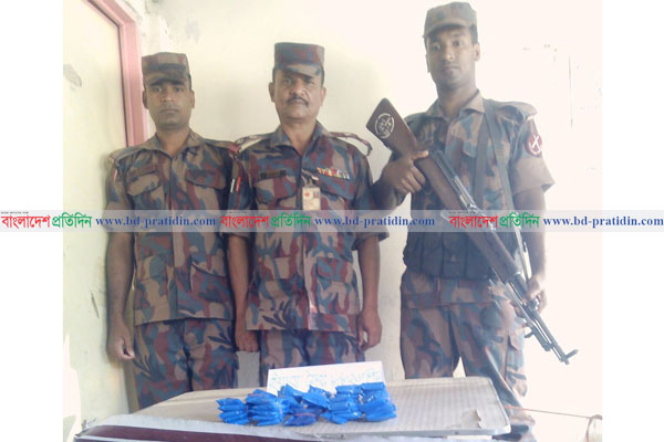 টেকনাফে বিপুল পরিমাণ ইয়াবা জব্দ