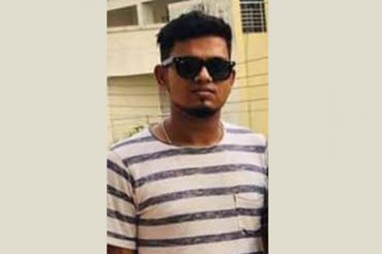 অর্ধশত আইনজীবীও আটকাতে পারলো না সেই ছাত্রলীগ নেতার রিমান্ড