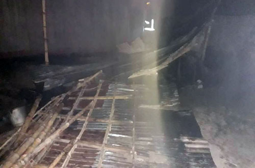 বিরলে আগুনে বাড়ির সব মালামাল ভস্মিভূত