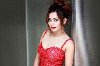 তমা মির্জার বাগদান সম্পন্ন