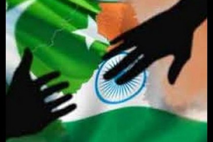 ভারতীয় সেনা ক্যাম্পের পাশ থেকে পাকিস্তানে ভিডিও কলের চেষ্টা, অতঃপর...
