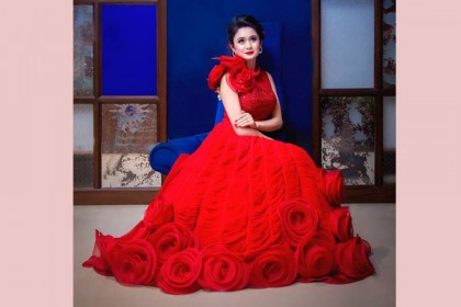 'মিশন এক্সট্রিম'র মাধ্যমে বড় পর্দায় ঐশীর অভিষেক